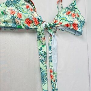 Victoria's Secret Floral‎ Bikini Top in Blue and Red